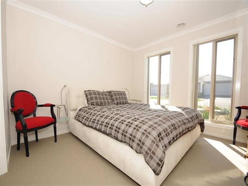 8 Isabella Street, Tarneit VIC 3029
