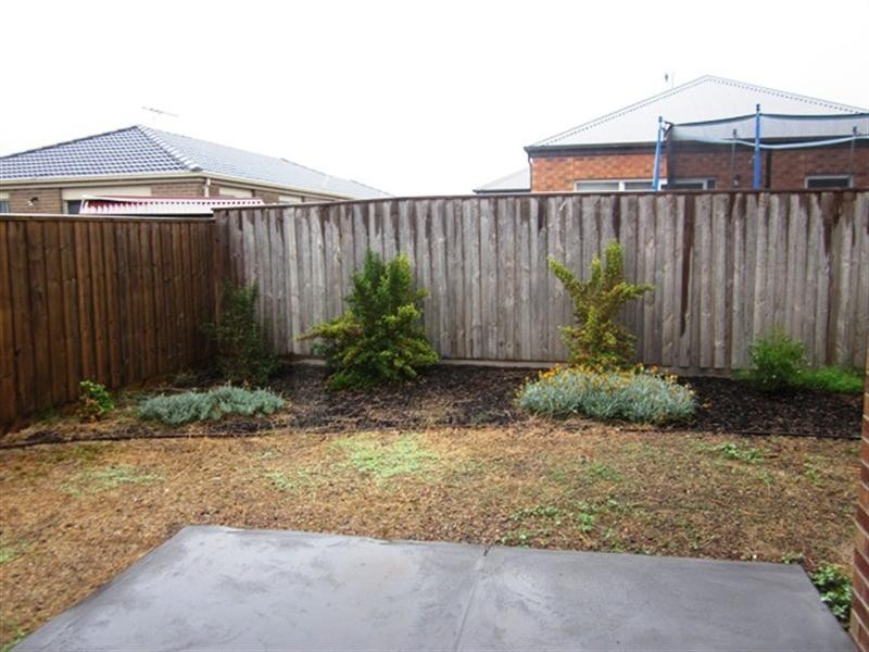 16 Crissa Street, Tarneit VIC 3029