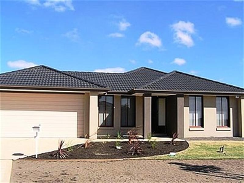 50 Monterey Bay, Point Cook VIC 3030