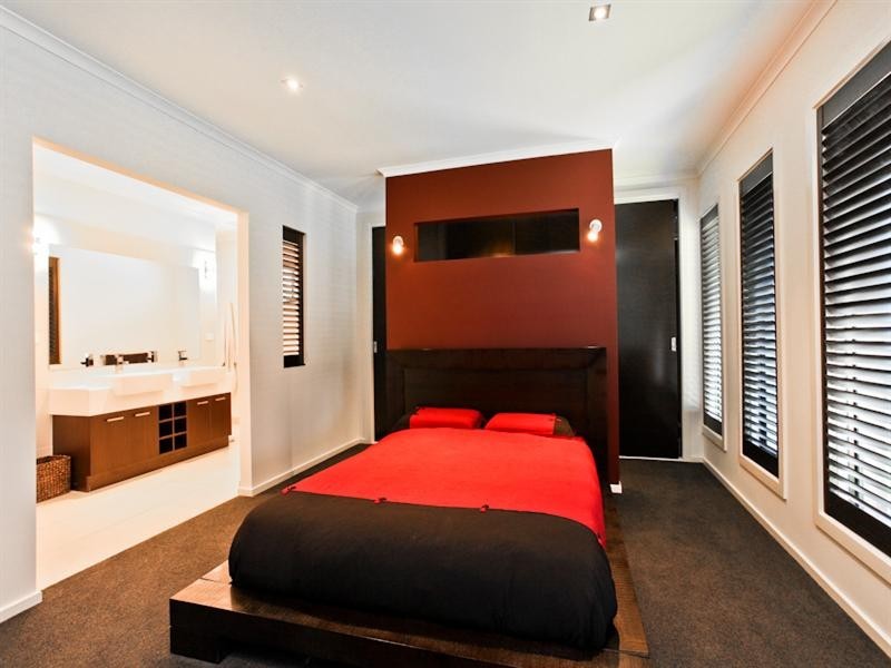 4 Moorhen Boulevard, Williams Landing VIC 3027