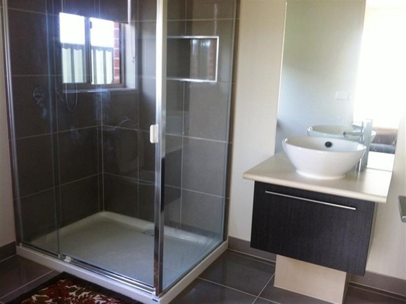 18 Avonwood Avenue, Wyndham Vale VIC 3024