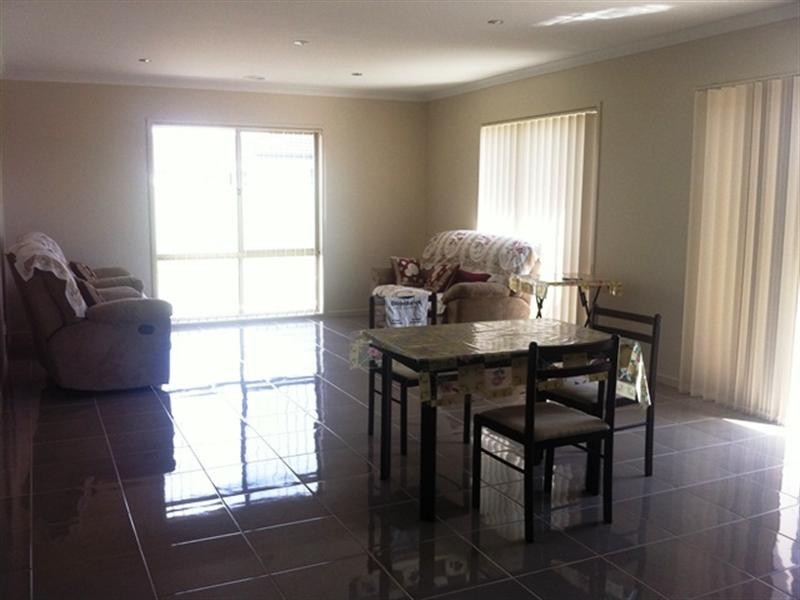 18 Avonwood Avenue, Wyndham Vale VIC 3024