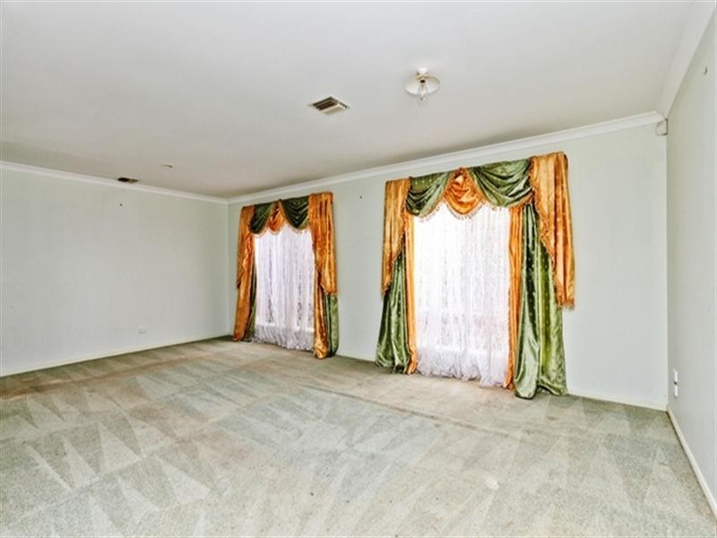 89 Bridgewater Way, Truganina VIC 3029