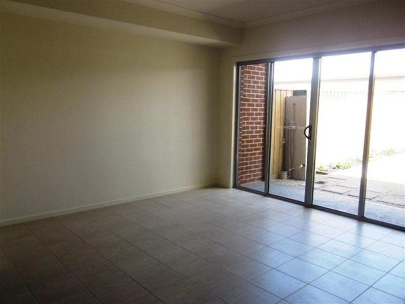 11/43-51 Rippleside Terrace, Tarneit VIC 3029