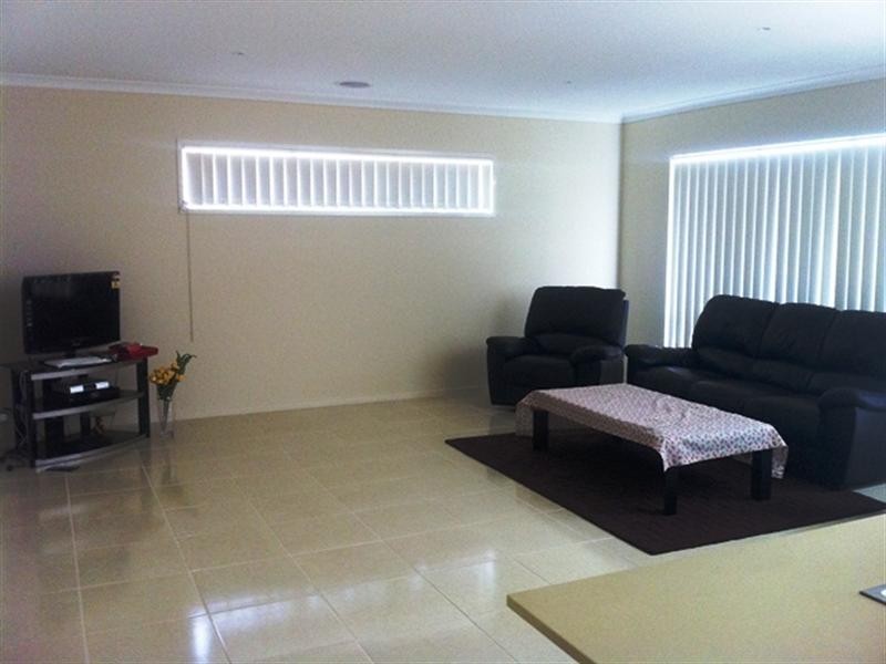 12 Drover Avenue, Wyndham Vale VIC 3024