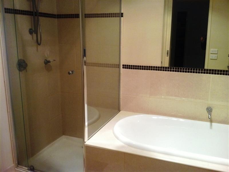 12 Drover Avenue, Wyndham Vale VIC 3024