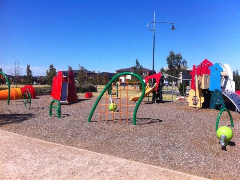 19 Manna Way, Point Cook VIC 3030