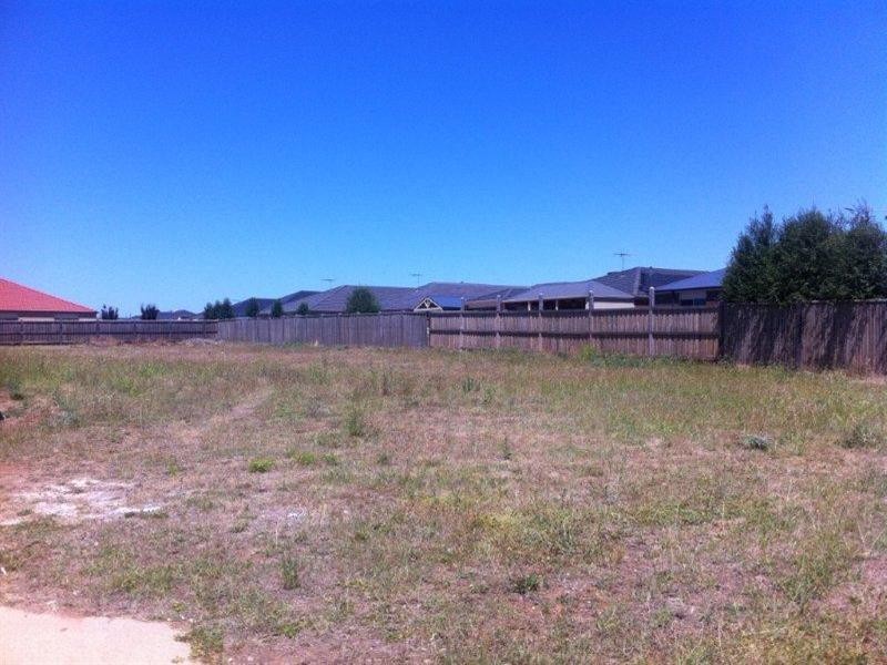 15 Windward Close, Tarneit VIC 3029