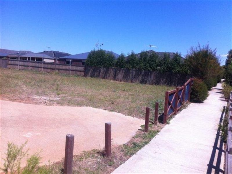 15 Windward Close, Tarneit VIC 3029