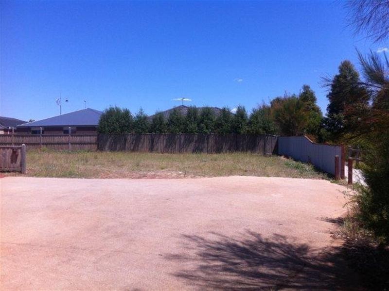 15 Windward Close, Tarneit VIC 3029