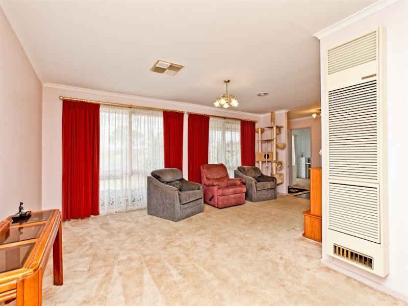 40 Dowling Avenue, Hoppers Crossing VIC 3029