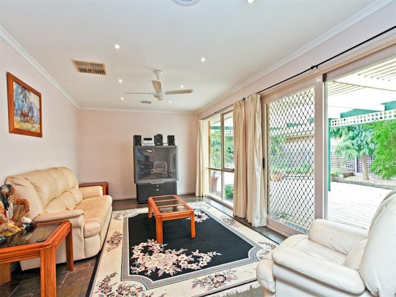 40 Dowling Avenue, Hoppers Crossing VIC 3029