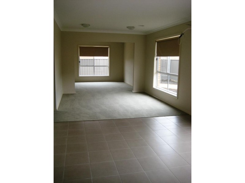 11 Murrumbidgee Street, Wyndham Vale VIC 3024