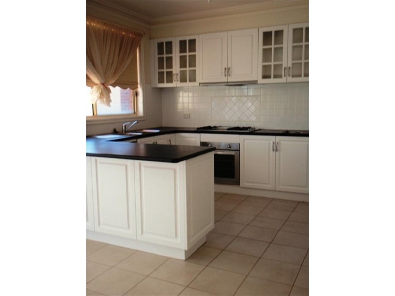 8 Tranquil Place, Tarneit VIC 3029