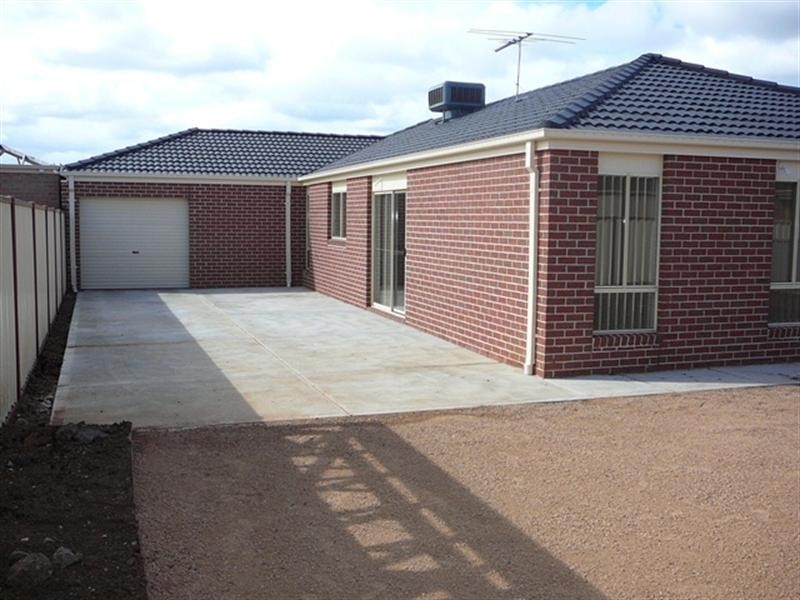 7 Lazor Street, Truganina VIC 3029