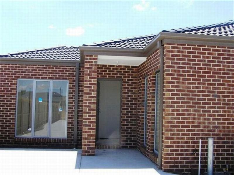 2/12 Vassar Court, Truganina VIC 3029