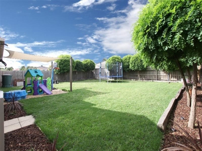 6 Sandleford Way, Hoppers Crossing VIC 3029
