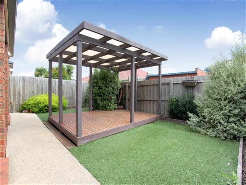 28 Fiona Court, Werribee VIC 3030