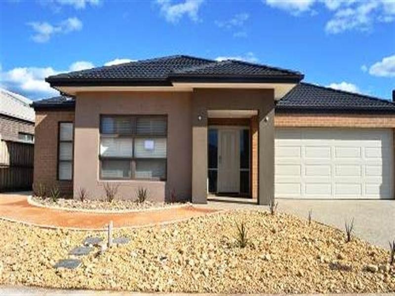 11 Spirit Avenue, Point Cook VIC 3030