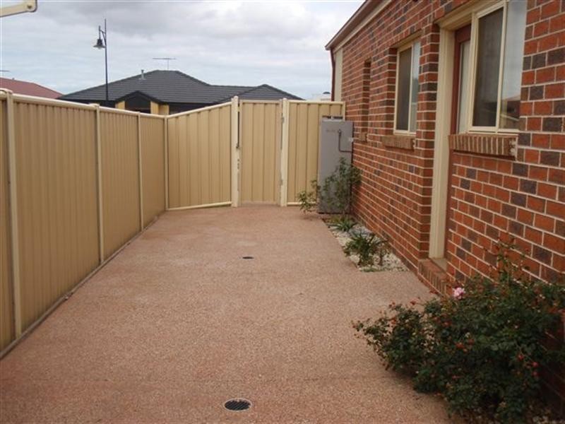 1/39 Horseshoe Circuit, Truganina VIC 3029
