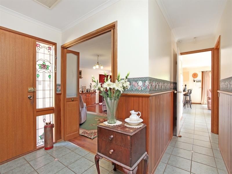 34 Barber Drive, Hoppers Crossing VIC 3029