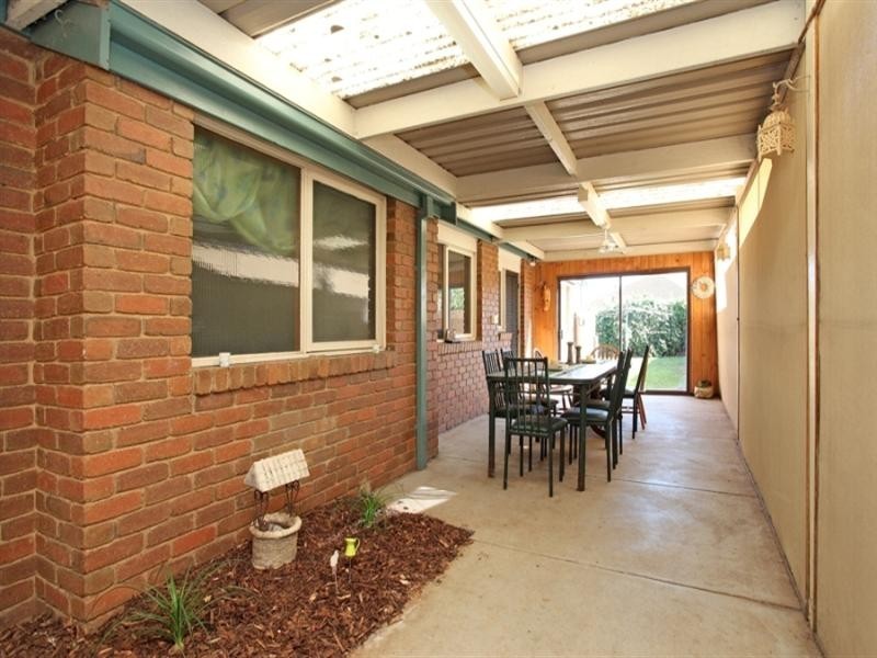 34 Barber Drive, Hoppers Crossing VIC 3029