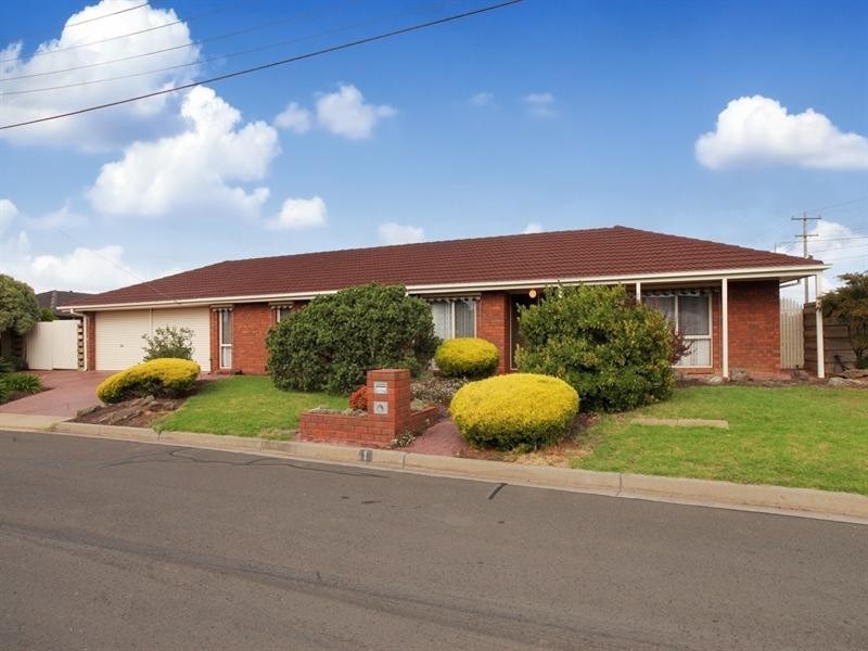 1 Weiskof Drive, Hoppers Crossing VIC 3029