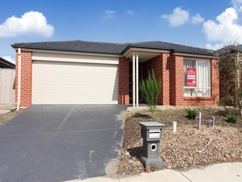 5 Manuka Grove, Wyndham Vale VIC 3024