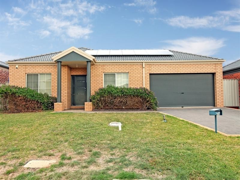 55 Cheviot Drive, Truganina VIC 3029