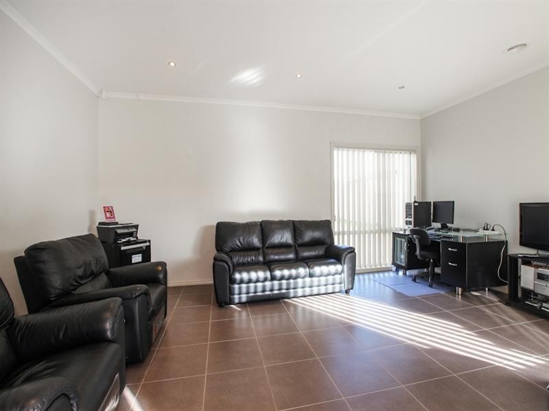 55 Cheviot Drive, Truganina VIC 3029
