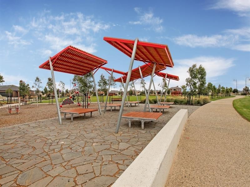 55 Cheviot Drive, Truganina VIC 3029