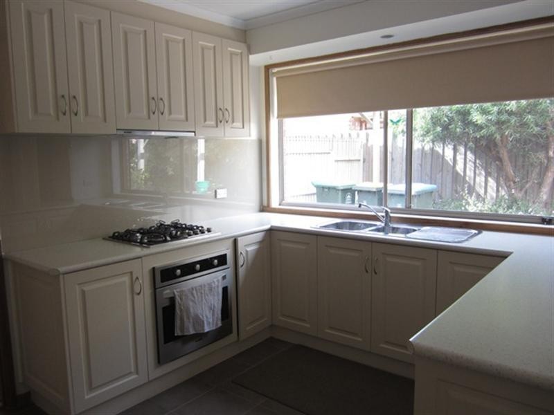 27 Swan Street, Werribee VIC 3030