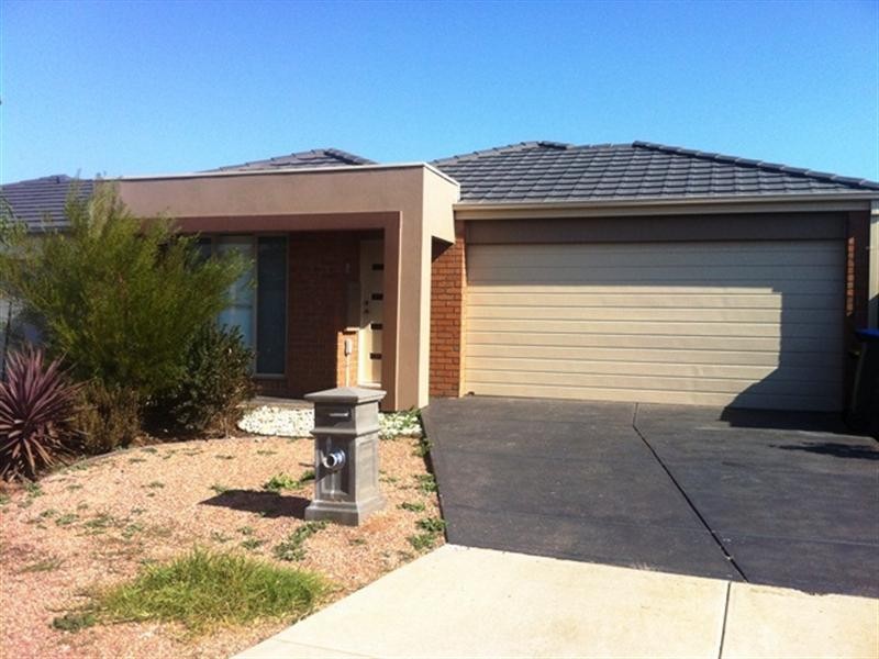 77 Hamish Drive, Tarneit VIC 3029