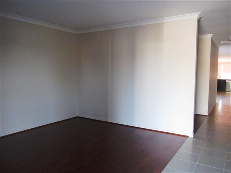 77 Hamish Drive, Tarneit VIC 3029