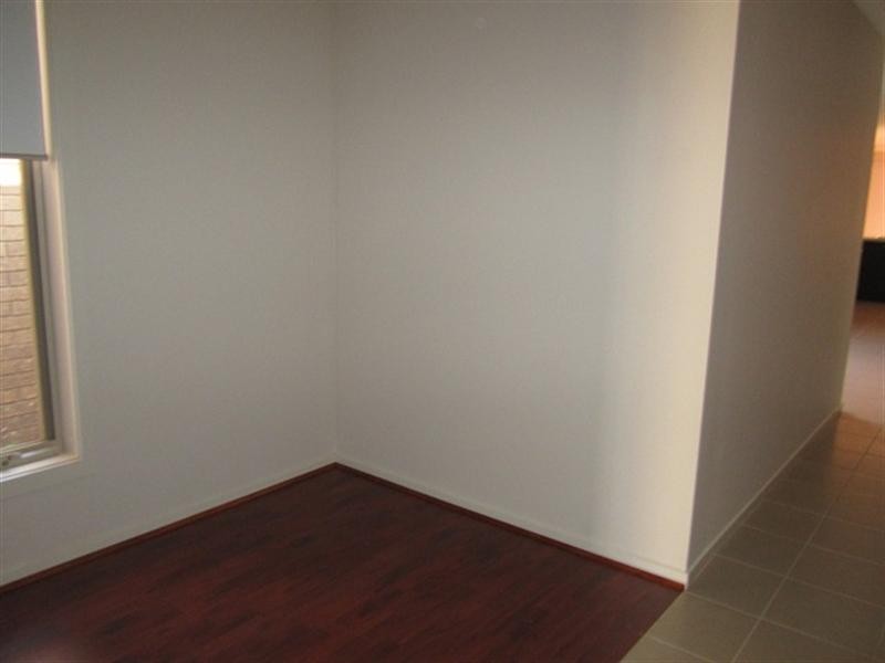 77 Hamish Drive, Tarneit VIC 3029