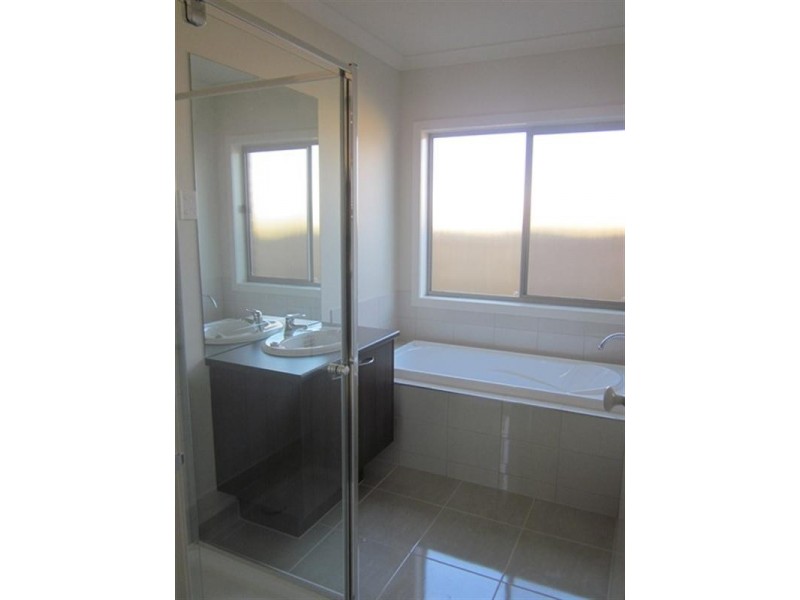 15 Maryann Way, Tarneit VIC 3029