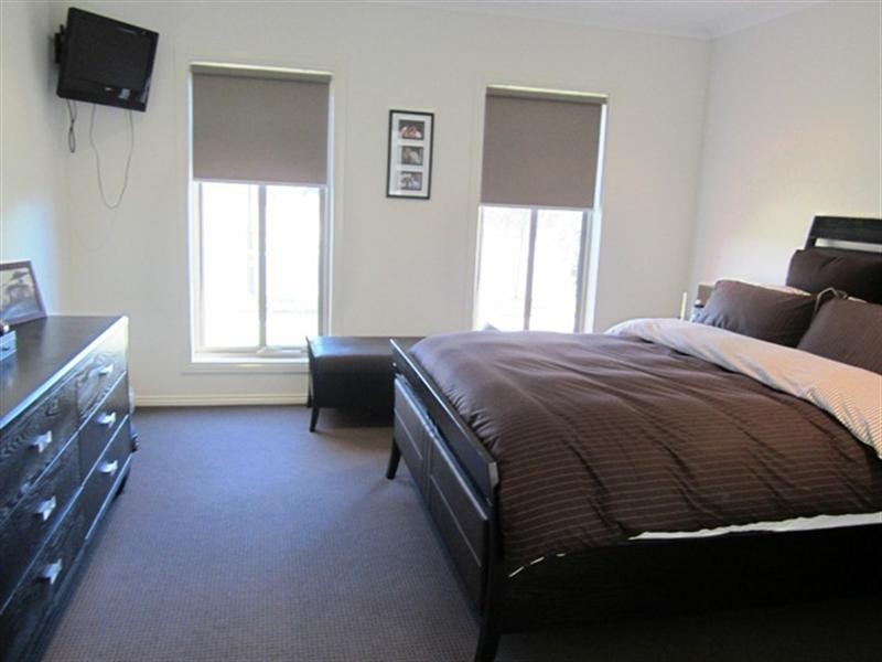 18 Verona Avenue, Tarneit VIC 3029