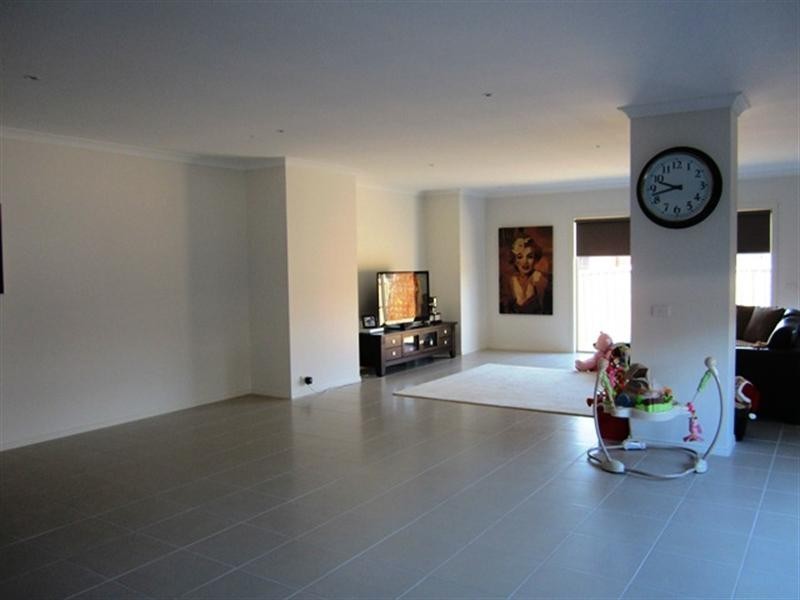 18 Verona Avenue, Tarneit VIC 3029