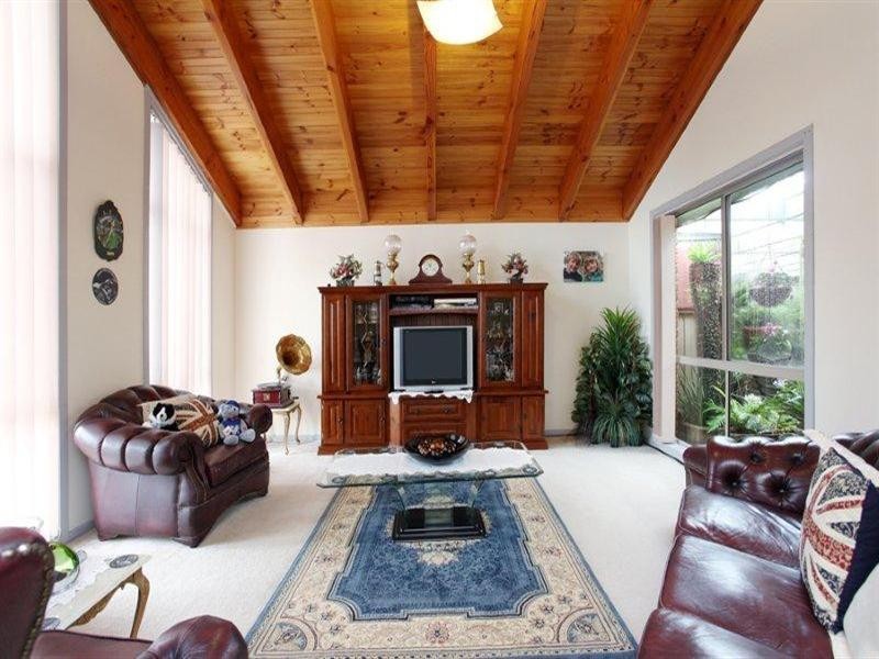 18 Churchill Court, Hoppers Crossing VIC 3029