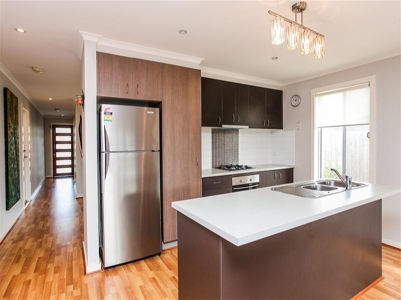 16 Merribah Way, Truganina VIC 3029