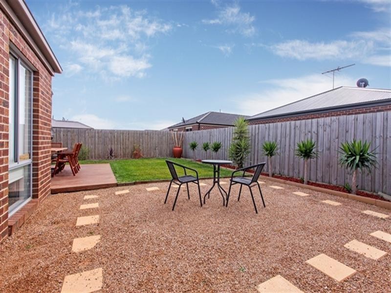 16 Merribah Way, Truganina VIC 3029