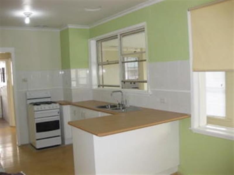 6 Centenary Crescent, Werribee VIC 3030