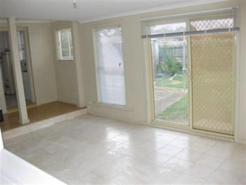 6 Centenary Crescent, Werribee VIC 3030