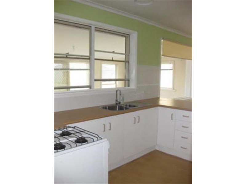 6 Centenary Crescent, Werribee VIC 3030