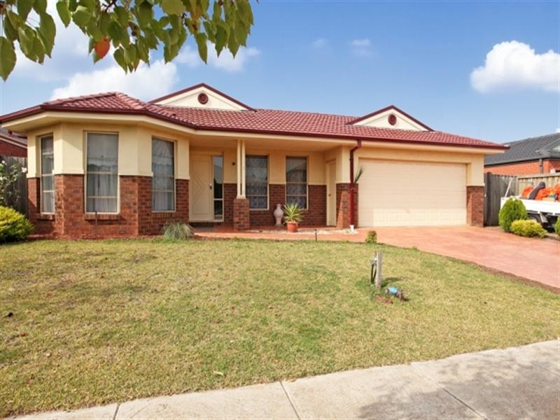 8 Tranquil Place, Tarneit VIC 3029