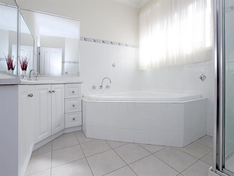 8 Tranquil Place, Tarneit VIC 3029