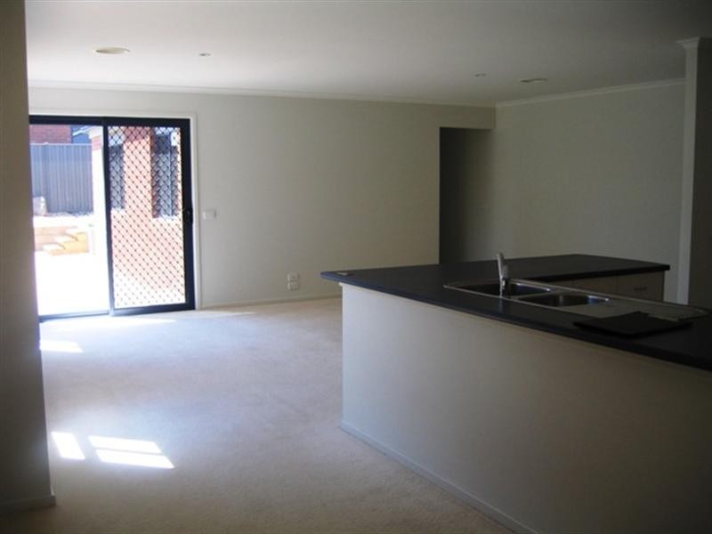 28 Condamine Avenue, Wyndham Vale VIC 3024