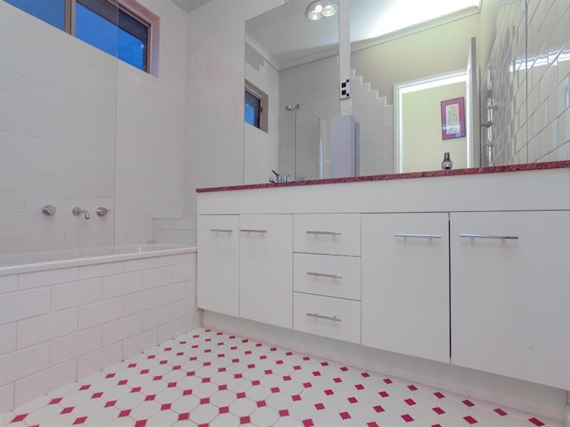 3 Wolsely Close, Werribee VIC 3030