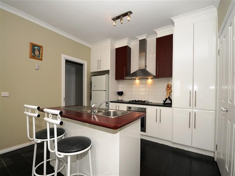 2/14 Jordyn Street, Tarneit VIC 3029