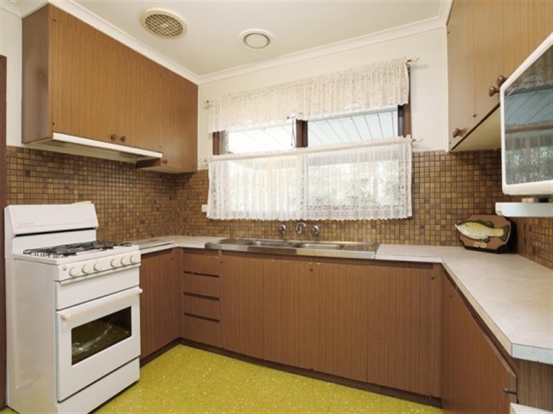 38 Baggott Drive, Hoppers Crossing VIC 3029